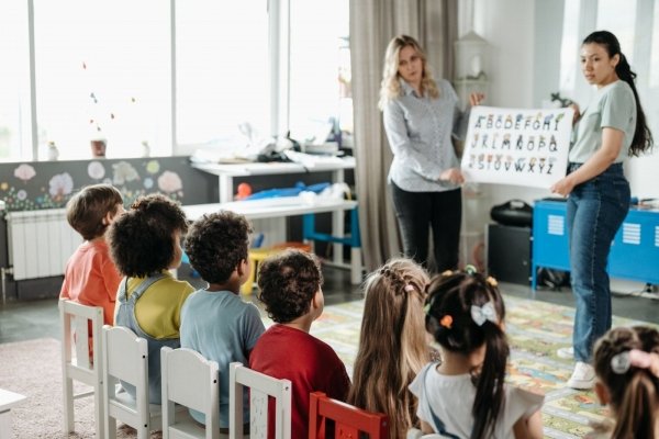 Currículo escolar infantil: o que realmente importa na aprendizagem de 0 a 6 anos